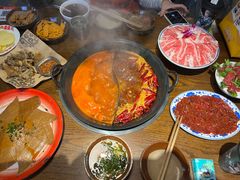 -萍姐火锅·公路夜市(武汉首店)