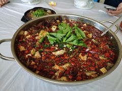 -余家庄肥肠鱼地方汤锅(银杏大道店)