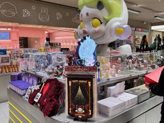 -泡泡玛特POPMART(蓝色港湾店)