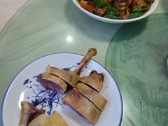 -天乐农家鱼头王(天目湖店)