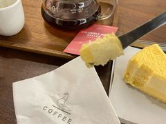 玫瑰谷-野鸽子咖啡(中航店)