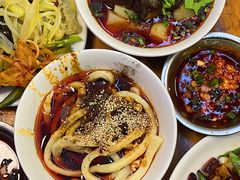 -中和裴氏蹄花(府河路店)