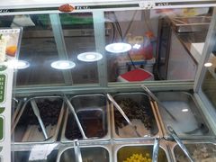 自助取餐区-津椰本·海南正宗椰奶清补凉(店一店)