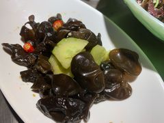 -鱼非鱼(徐家汇店)