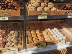 -拢香糕点(万达店)