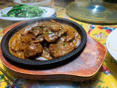 黑椒牛仔骨-芳姨广东砂锅粥(张庄路店)