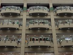 -百荣世贸商城