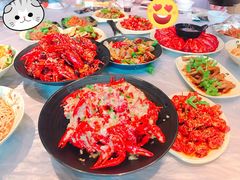 -巴厘龙虾·榜首油焖大虾(音乐学院·沿江酒馆店)