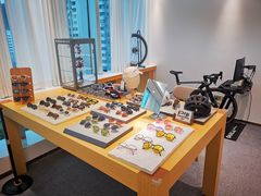-Eziwish眼镜·蔡司授权店
