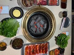 -Ant 蚂蚁洞烤肉·大营地(上海静安大悦城店)