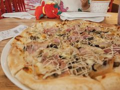 -城市大道红炉披萨烘焙坊