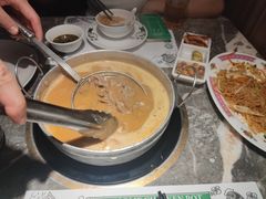 -禄婶鸡煲·打边炉