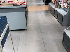 -三福时尚(三峡广场华夏银座店)