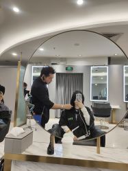 -八佰伴8008星级形象店