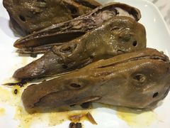 鸭头-辣螃铠盆盆蟹大排档(总店)