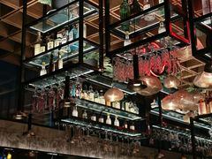-FOUR PLAY BAR