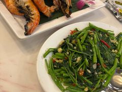 -光海鲜鱼翅餐厅(叻差拉披色路店)