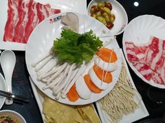 -红菇坊鲜汤火锅(橡树湾店)
