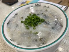 -明记港式烧腊茶餐厅(下沙店)