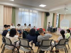 -爱瑞馨母婴护理中心·月嫂育儿嫂