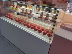 -好利来(上海长宁龙之梦店)