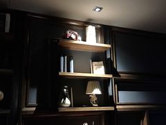 -Whisper Bar 