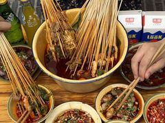 -拈签一笑黄牛肉辣卤串串
