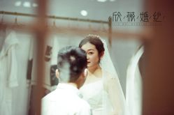 -欣薇婚纱(新源乐汇城店)