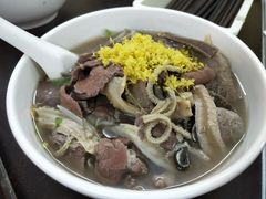 -潮镇老尾牛杂(环城西路店)