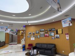 -雅悦齿科(顾村公园店)