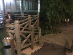 -齐岸健身(花园城店)