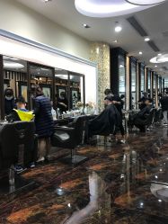 -八佰伴8008星级形象店