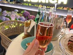 -MONICH牛排融合餐厅(和义大道购物中心店)