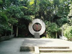 -杭州黄龙洞