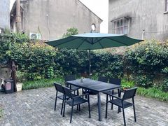 -小草屋轰趴馆别墅派对新场团建家庭聚会