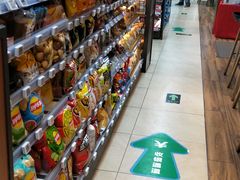 -全家便利店(王府井大街店)
