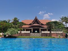 -西双版纳融创皇冠假日度假酒店