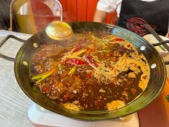 -扎起市井老火锅(乐山总店)