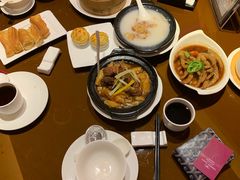 -广州中心皇冠假日酒店·百粤楼