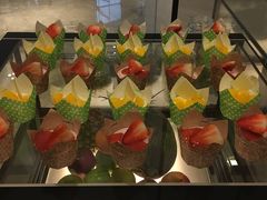 -飨食汇全日制餐厅·昆山皇冠假日酒店(九方店)