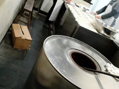 -桥里桥烧饼铺