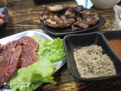 -胡悦里韩式烤肉(芝罘万达广场店)