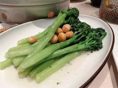 -八府香鸭(华山路店)