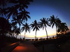 -Sunset Bar(丹绒亚路香格里拉店)