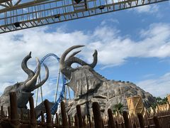 -七彩云南欢乐世界