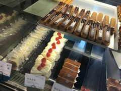 -Dough&Joe团憩(瑞虹天地月亮湾店)