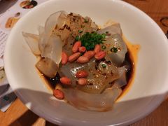 -诚铭记·虾仁汤包·成都小吃(融创店)