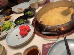 -洪氏嗨捞·猪肚鸡火锅(阳光天地店)
