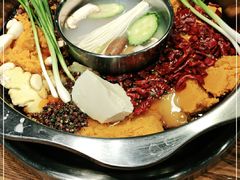 -周幺妹重庆老火锅(银泰城总店)