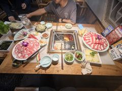 -巴渝瓦肆重庆鲜火锅(宝龙环湖店)